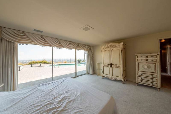 12484 bed 3
