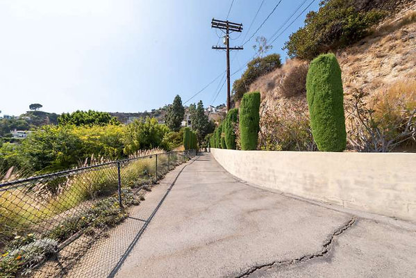 12484 road 2