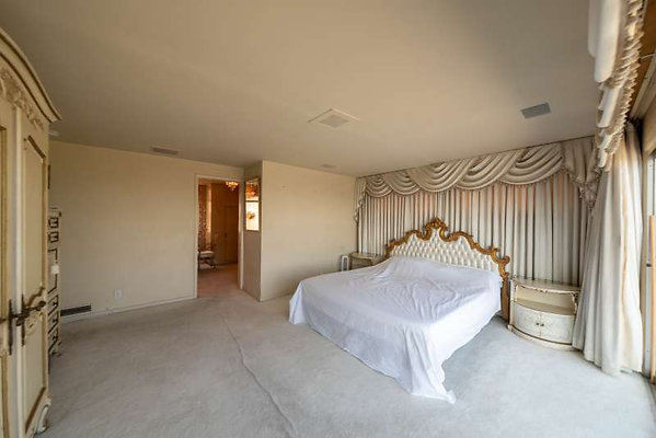 12484 bed 1