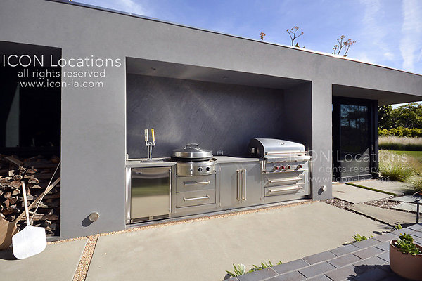 MO3023 053LR-ICON - ICON Locations | www.ICON-LA.com Modern  for Filming