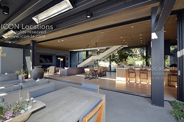 MO3023 014LR-ICON - ICON Locations | www.ICON-LA.com Modern  for Filming