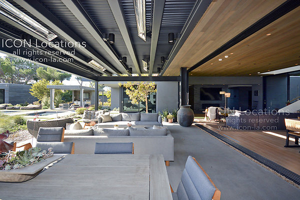 MO3023 020LR-ICON - ICON Locations | www.ICON-LA.com Modern  for Filming
