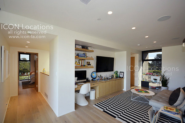 MO3023 062LR-ICON - ICON Locations | www.ICON-LA.com Modern  for Filming