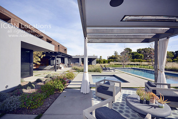 MO3023 049LR-ICON - ICON Locations | www.ICON-LA.com Modern  for Filming