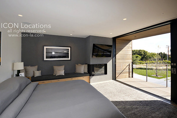 MO3023 057LR-ICON - ICON Locations | www.ICON-LA.com Modern  for Filming