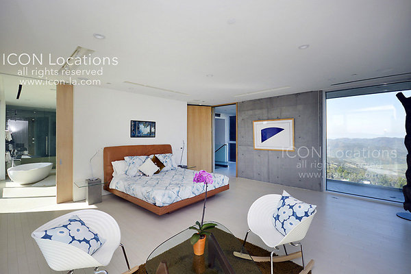 MO3025 019LR-ICON - ICON Locations | www.ICON-LA.com Modern  for Filming
