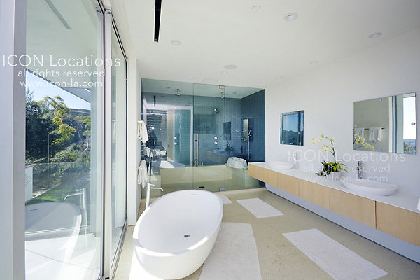 MO3025 021LR-ICON - ICON Locations | www.ICON-LA.com Modern  for Filming