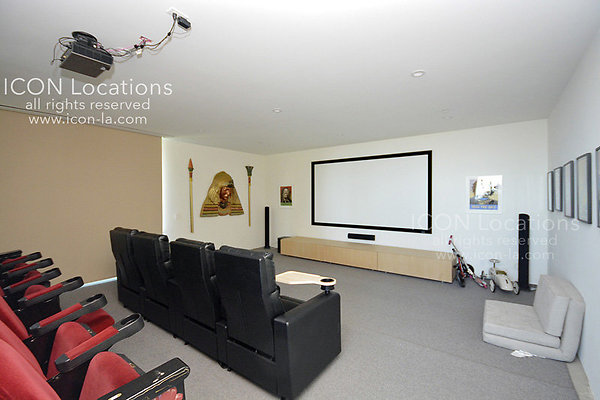 MO3025 026LR-ICON - ICON Locations | www.ICON-LA.com Modern  for Filming