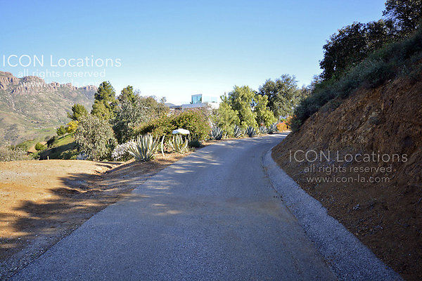 MO3025 058LR-ICON - ICON Locations | www.ICON-LA.com Modern  for Filming