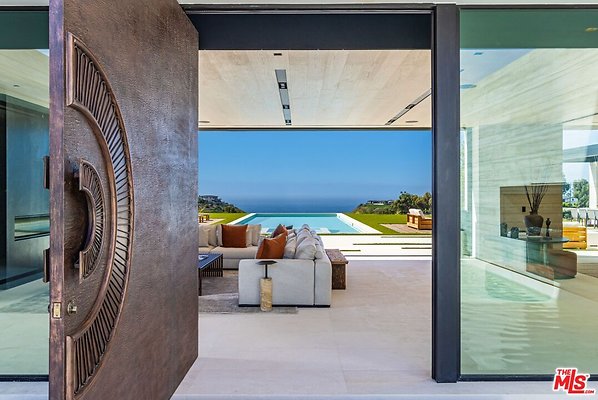5star 6889 Dume Dr.