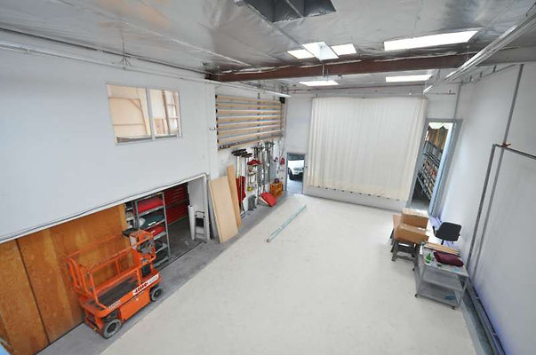 9547 studio 13