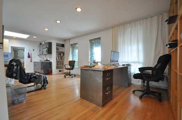 9547 studio 21