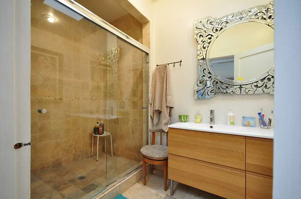 9547 bath 2
