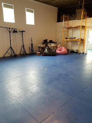 12309 studio 18