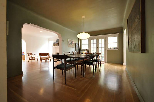 5754 dining 3