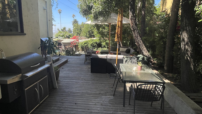 5754 patio 9