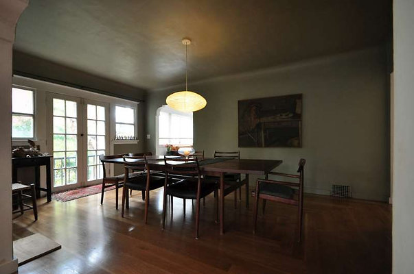 5754 dining 1