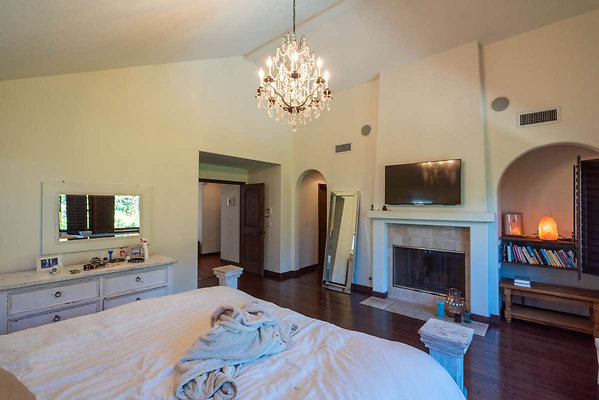 13231 bed 2
