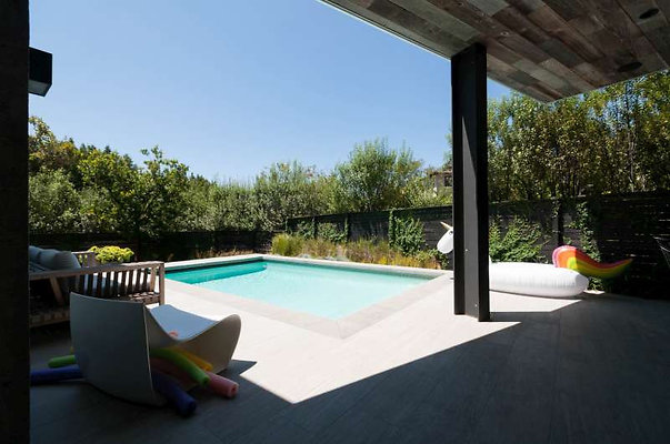 10668 pool 2