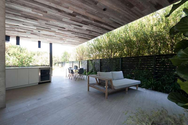 10668 patio 9