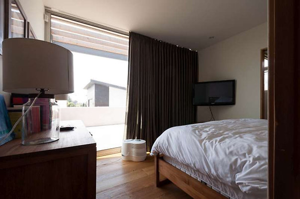 10327 bed 1