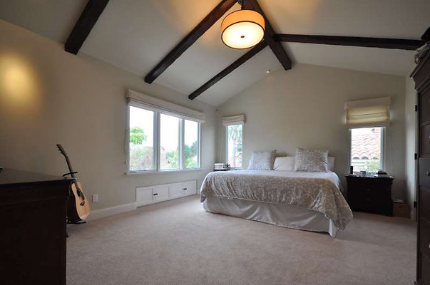 9476 bed 4