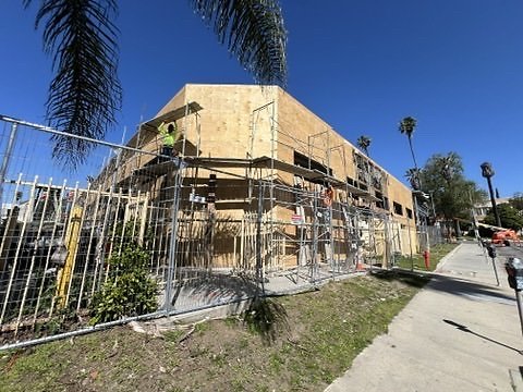 6920 W Sunset Blvd