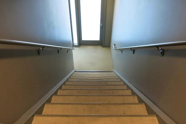 Flyaway-Interior Stairs-37