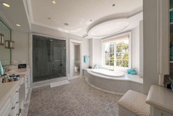 12074 bath 1