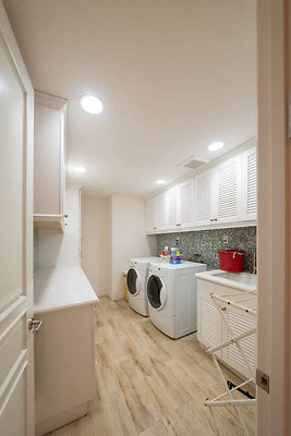 12074 laundry 1