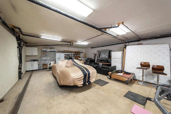 12074 garage 2