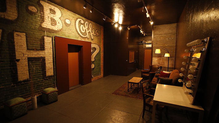 4594 studio 1