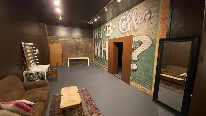 4594 studio 2