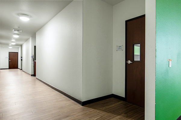 UNIVERSAL-D484-VERNON-99
