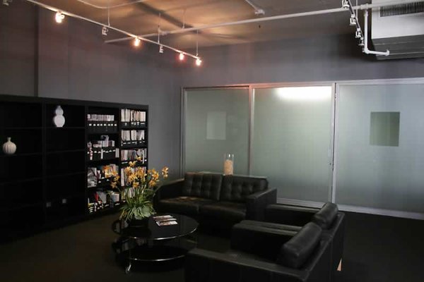 420Suite4085