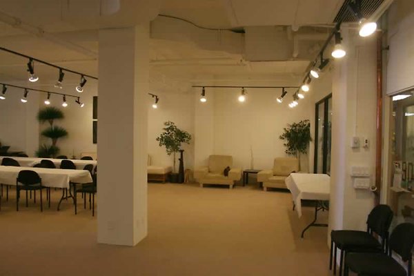 744Suite4052