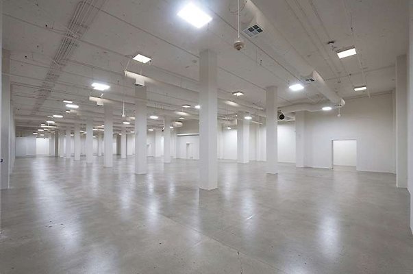 100Suite1261800