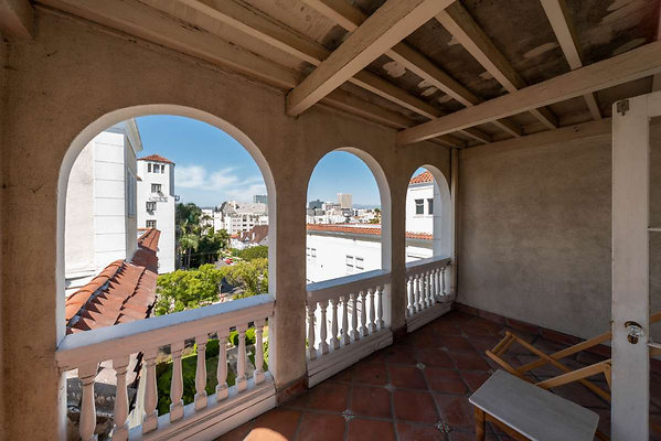 12723 apartment 156