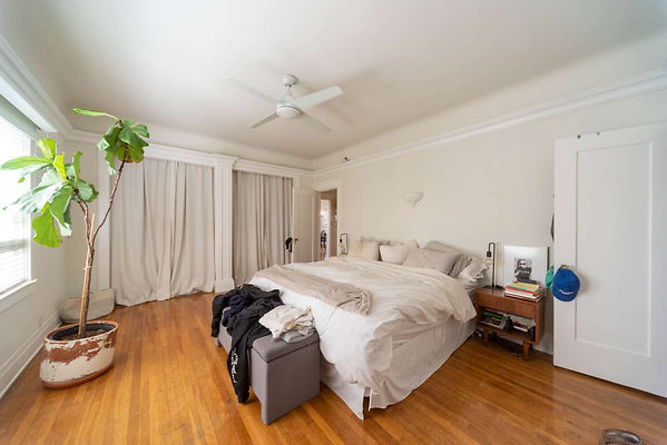 12723 apartment 52