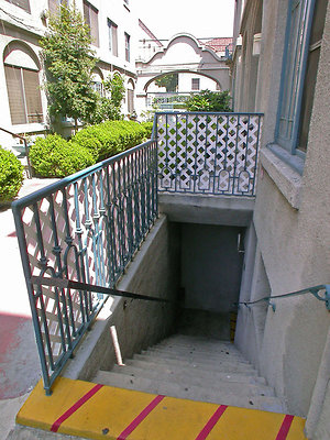 4423 basement 1