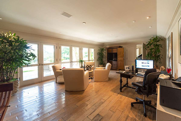 12716 office 6