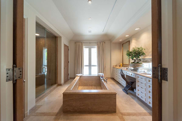 12716 bath 10