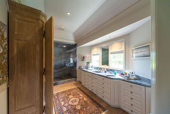 12716 bath 7
