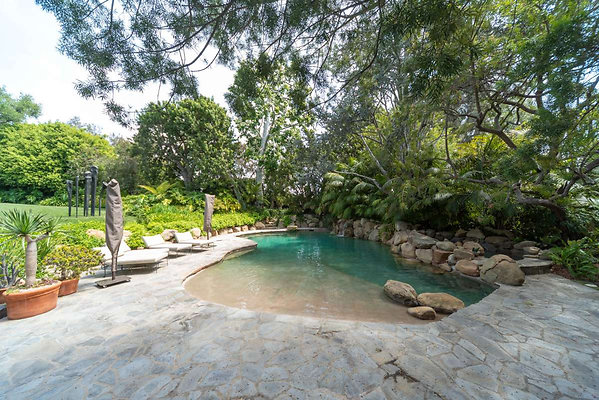 12716 pool 4