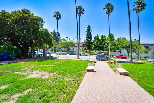UNIVERSAL-B319-LA-4