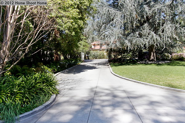 114west-driveway-reverse