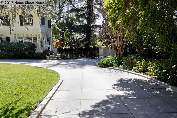 113west-driveway