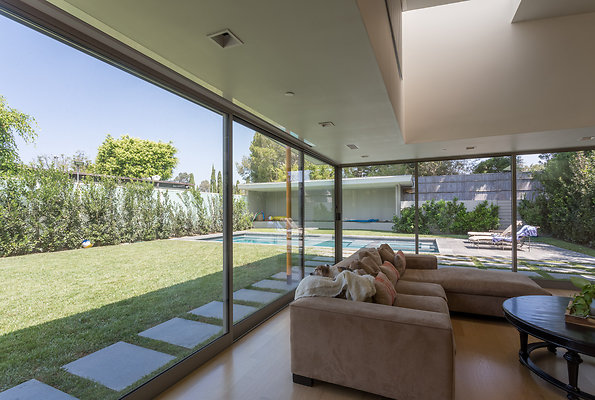 eastwestlocationsincIMG-03952
