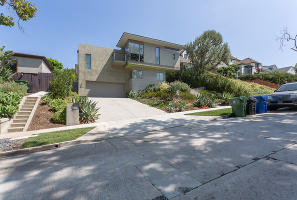 eastwestlocationsincIMG-00210