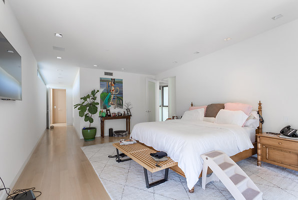 eastwestlocationsincIMG-09654
